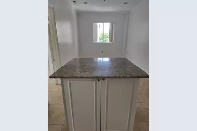 629 SW 2 Street, Miami, FL 33130 - Photo 13