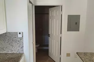 629 SW 2nd St, Miami, FL 33130 - Photo 5