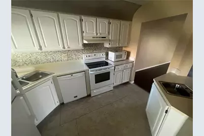 1250 S Military Trail #1622, Deerfield Beach, FL 33442 - Photo 9