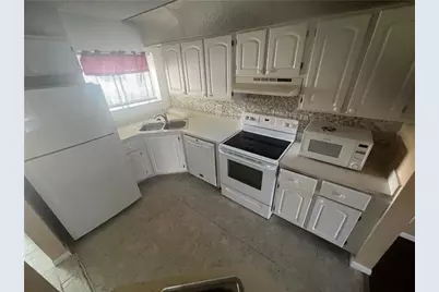 1250 S Military Trail #1622, Deerfield Beach, FL 33442 - Photo 1