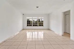 1049 NW 30th Ct, Wilton Manors, FL 33311 - Photo 9