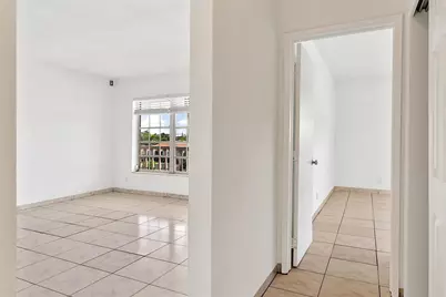 1049 NW 30th Court #3, Fort Lauderdale, FL 33311 - Photo 29