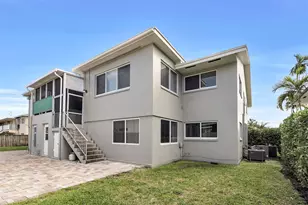 1049 NW 30th Ct, Wilton Manors, FL 33311 - Photo 5