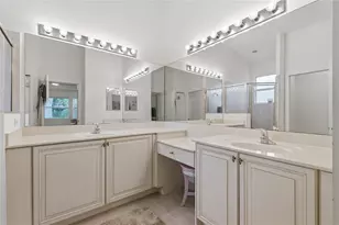 11164 SW Birch Tree Cir, Port Saint Lucie, FL 34987 - Photo 9