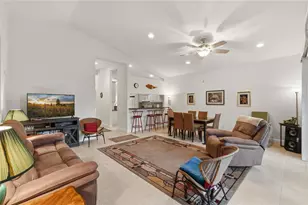 11164 SW Birch Tree Cir, Port Saint Lucie, FL 34987 - Photo 7