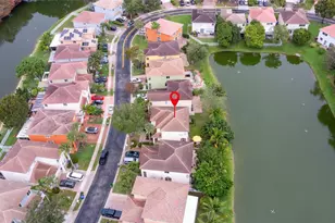 2257 NW 77th Terrace, Pembroke Pines, FL 33024 - Photo 7