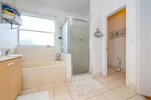2257 NW 77th Terrace, Pembroke Pines, FL 33024 - Photo 33