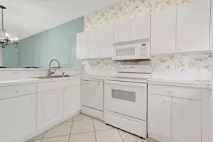 10120 N Boca Palm Dr, Boca Raton, FL 33498 - Photo 3