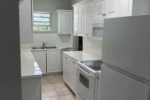 417 SW 7th Terrace, Dania Beach, FL 33004 - Photo 7