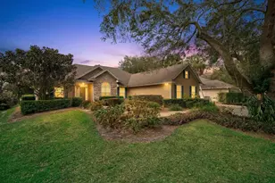 137 38th Ct, Vero Beach, FL 32968 - Photo 1