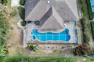 137 38th Court, Vero Beach, FL 32968 - Photo 17