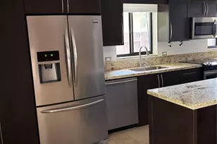 1126 Lincoln St, Hollywood, FL 33019 - Photo 9