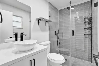 9431 NW 10th Street, Pembroke Pines, FL 33024 - Photo 25