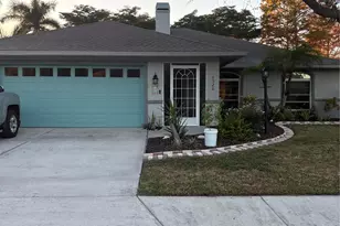6526 E 68 St, Bradenton, FL 34203 - Photo 1