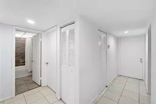 3341 NW 47th Terrace, Lauderdale Lakes, FL 33319 - Photo 5