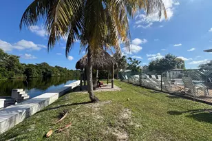 3211 SW 44th St, Fort Lauderdale, FL 33312 - Photo 11