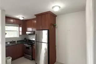 4071 N Dixie Hwy, Oakland Park, FL 33334 - Photo 3