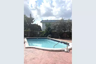 4071 N Dixie Highway #19, Oakland Park, FL 33334 - Photo 9