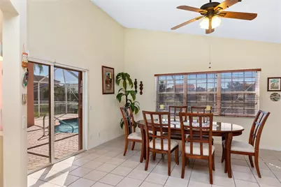 1041 SW Cedar Falls Drive, Weston, FL 33327 - Photo 21