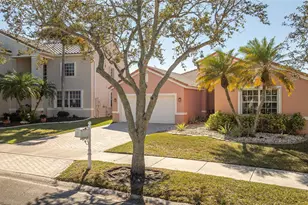 1041 SW Cedar Falls Dr, Weston, FL 33327 - Photo 3