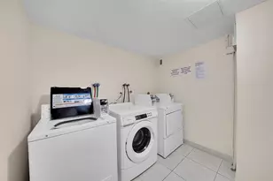 322 Buchanan St, Hollywood, FL 33019 - Photo 35