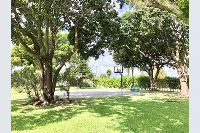 112 Lake Emerald Drive #104, Oakland Park, FL 33309 - Photo 19