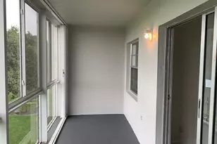 13250 SW 4th Ct, Pembroke Pines, FL 33027 - Photo 7