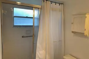 13250 SW 4th Ct, Pembroke Pines, FL 33027 - Photo 9