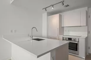 501 NE 31, Miami, FL 33137 - Photo 9