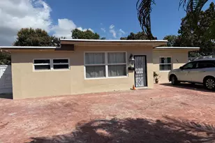 721 NE 139th St, North Miami, FL 33161 - Photo 3