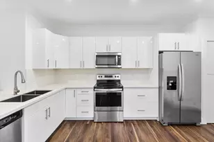 2100 Hacienda Terrace, Weston, FL 33327 - Photo 7