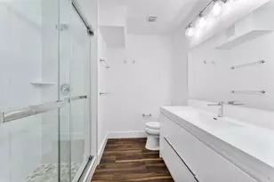 2100 Hacienda Terrace, Weston, FL 33327 - Photo 25