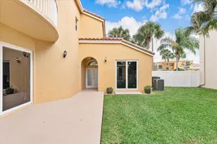 15561 NW 12th Pl, Pembroke Pines, FL 33028 - Photo 19