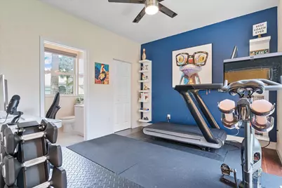 15561 NW 12th Place, Pembroke Pines, FL 33028 - Photo 21