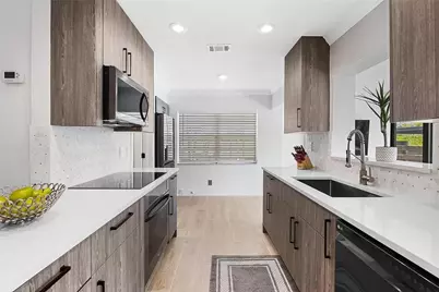 530 SW 11th Avenue, Fort Lauderdale, FL 33312 - Photo 9