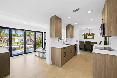 530 SW 11th Avenue, Fort Lauderdale, FL 33312 - Photo 15