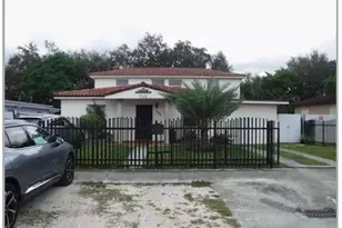 700 SW 61st Ave, Miami, FL 33144 - Photo 1