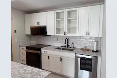 318 SW 34th Terrace, Deerfield Beach, FL 33442 - Photo 5