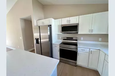 2016 80th Avenue, Vero Beach, FL 32966 - Photo 5