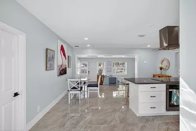 412 SW 11th Court, Fort Lauderdale, FL 33315 - Photo 17