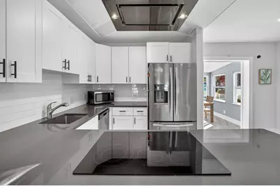 412 SW 11th Court, Fort Lauderdale, FL 33315 - Photo 23