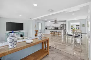 412 SW 11th Ct, Fort Lauderdale, FL 33315 - Photo 5