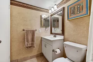 2303 Bridgewood Dr, Boca Raton, FL 33434 - Photo 39