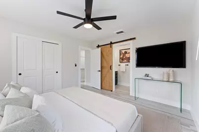 1532 NE 28 Drive, Wilton Manors, FL 33334 - Photo 25