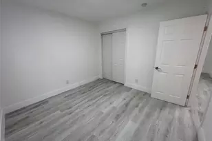 919 NW 102nd St, Miami, FL 33150 - Photo 11