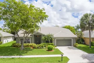 6429 NW 52nd Ct, Lauderhill, FL 33319 - Photo 3