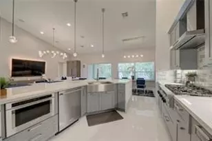 6429 NW 52nd Ct, Lauderhill, FL 33319 - Photo 5