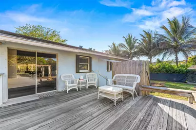 12895 Persimmon Boulevard, The Acreage, FL 33411 - Photo 31