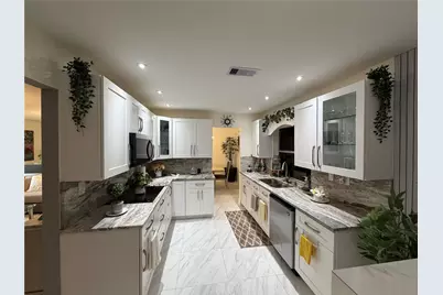 6820 Margate Boulevard, Margate, FL 33063 - Photo 19