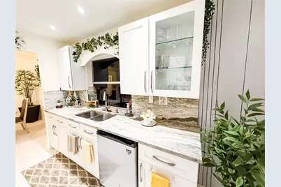 6820 Margate Boulevard, Margate, FL 33063 - Photo 23